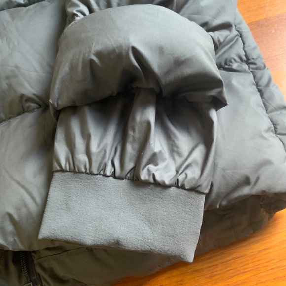 Patagonia Large Women Down Jacket Graphite - Picture 4 of 15